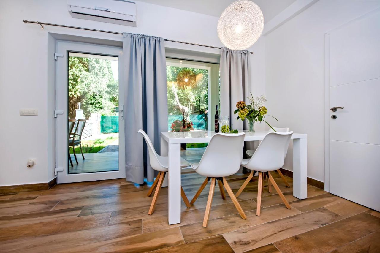 רוביני Apartmani Brajkovic מראה חיצוני תמונה