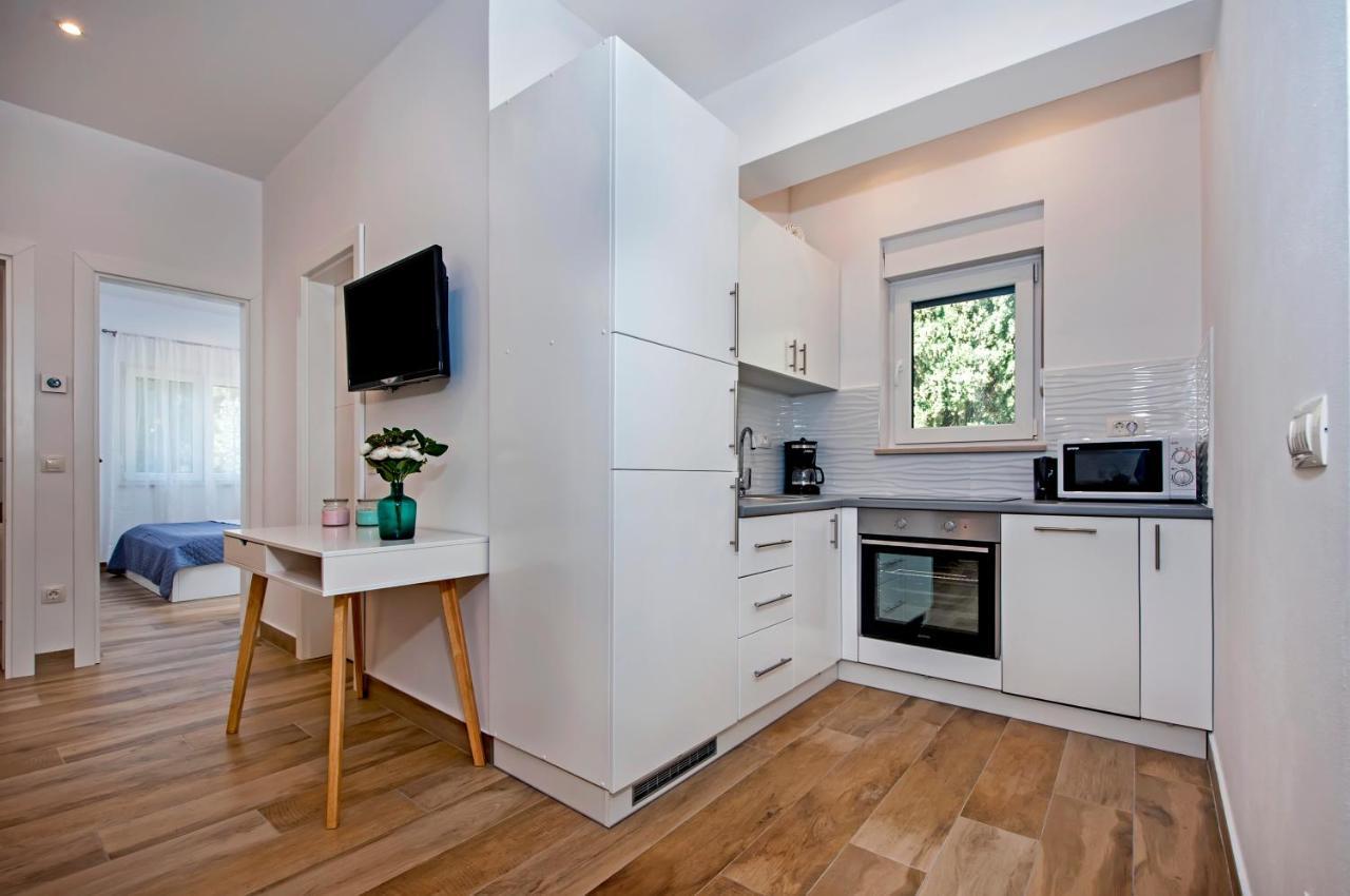 רוביני Apartmani Brajkovic מראה חיצוני תמונה