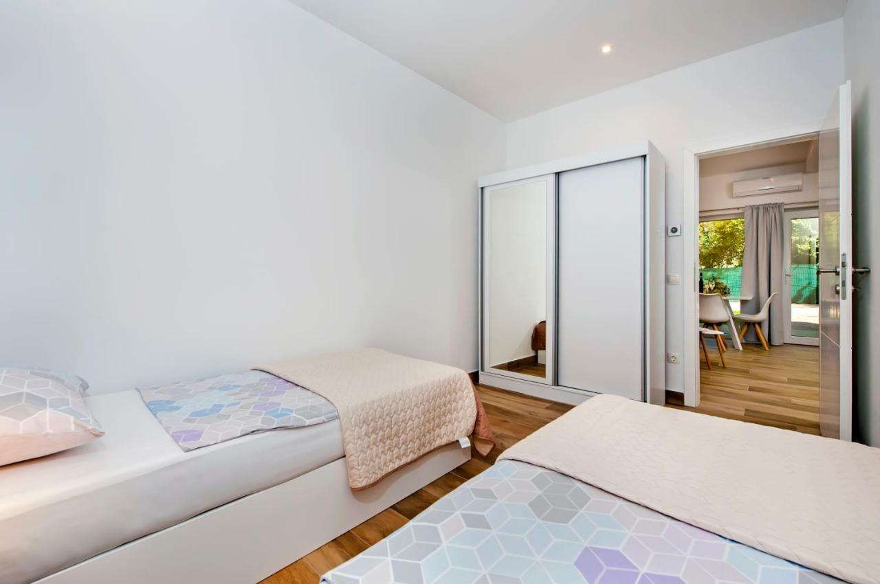 רוביני Apartmani Brajkovic מראה חיצוני תמונה