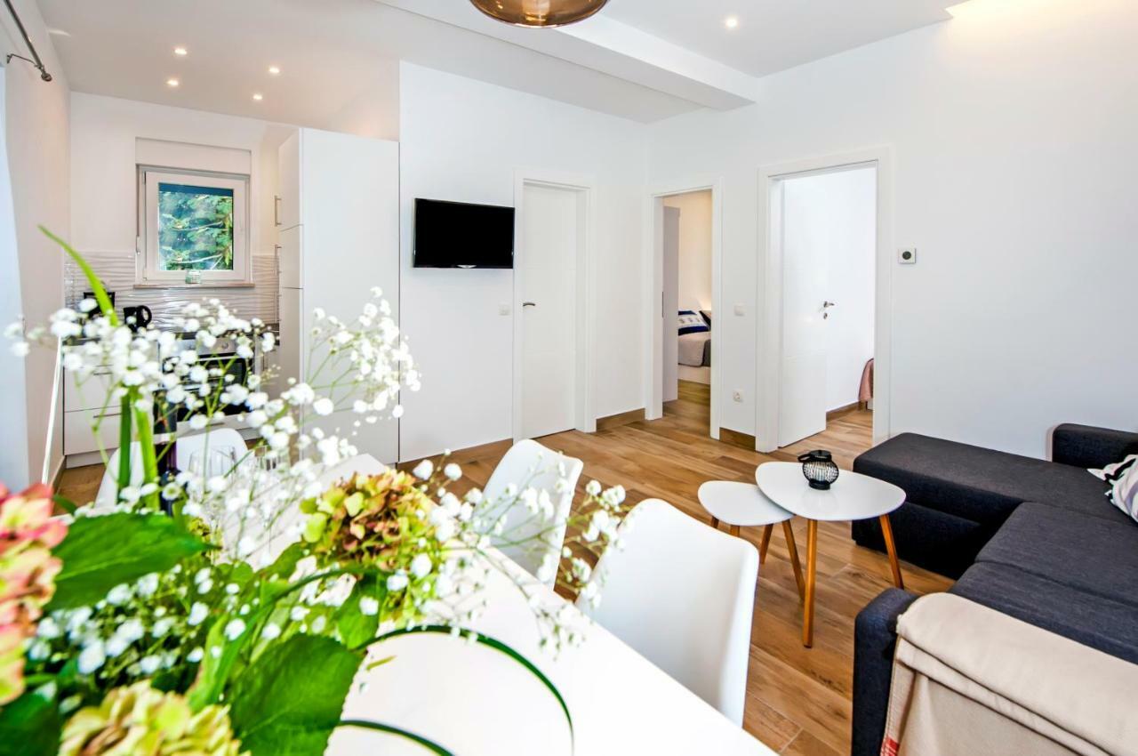 רוביני Apartmani Brajkovic מראה חיצוני תמונה